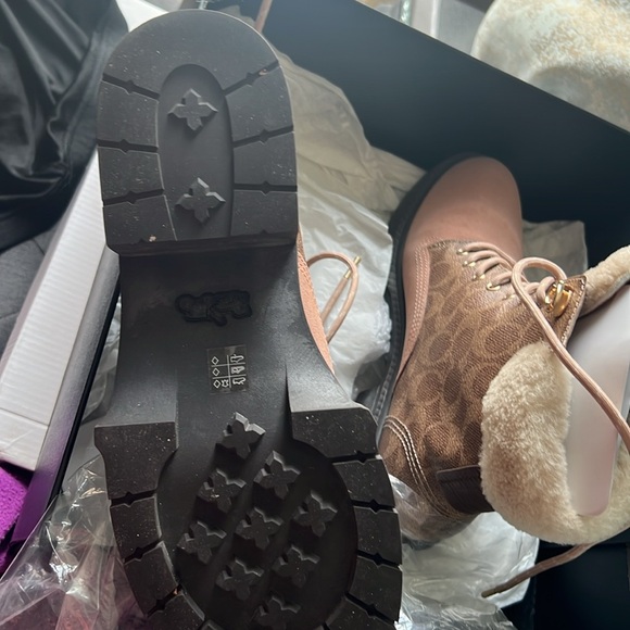 Lorimer Sig Bootie - Picture 7 of 7